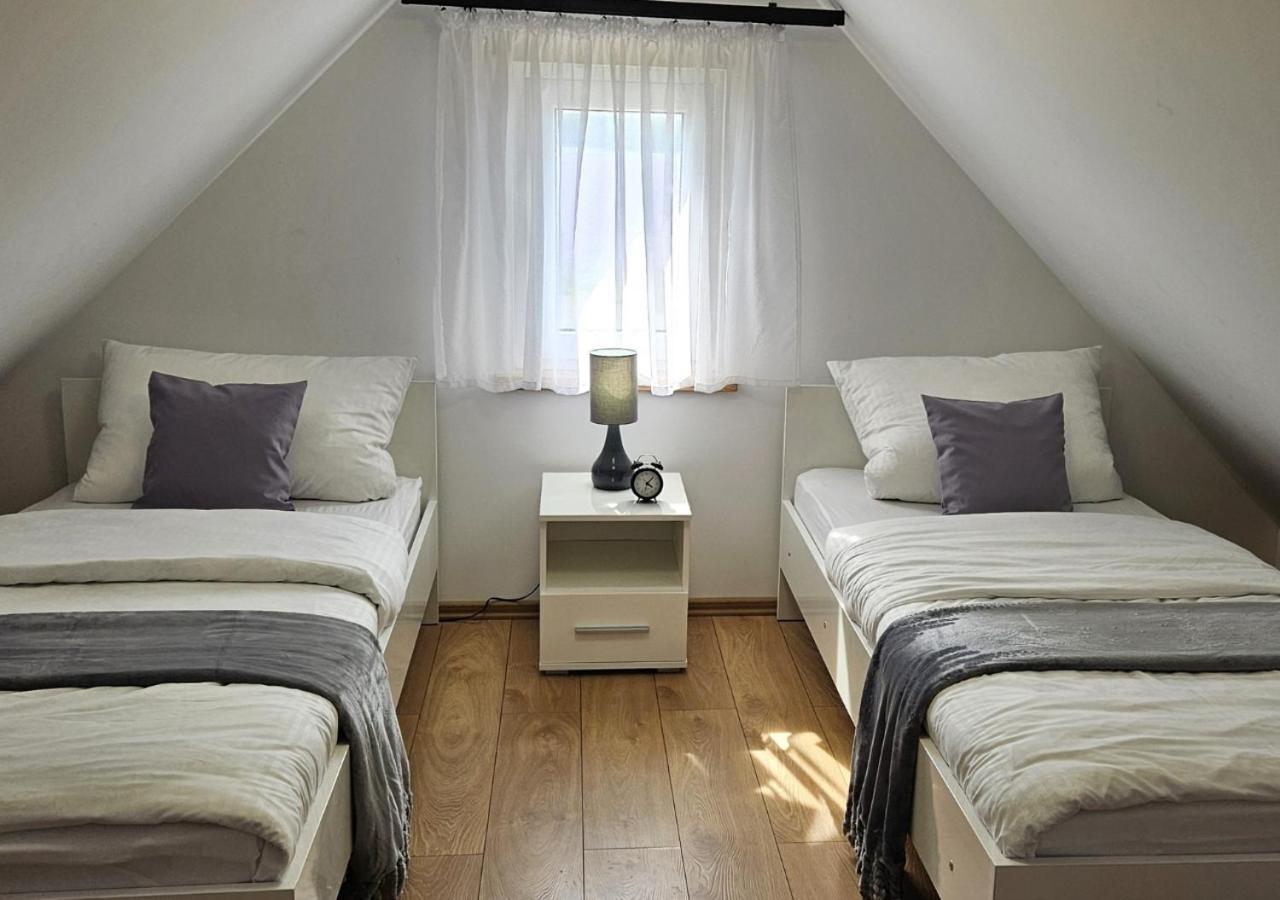 Villa Pod Kamieniem à Trzebiel Extérieur photo